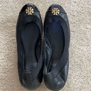Tory Burch Black Flats Sz 6